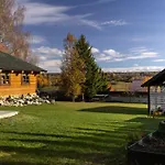 Pelisky - Cozy Mountain Den With Large Bathroom