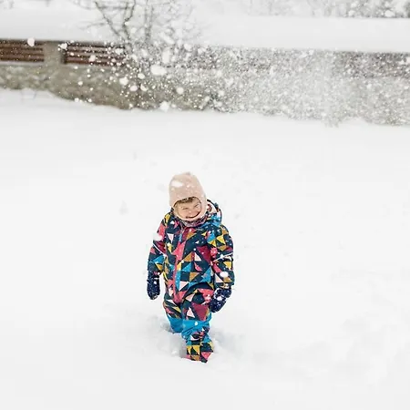 아파트 Pelisky - Cozy Mountain Den With Large Bathroom *