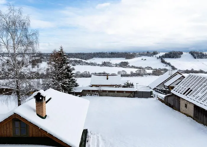 Pelisky - Cozy Mountain Den With Large Bathroom *