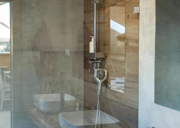 Pelisky - Cozy Mountain Den With Large Bathroom