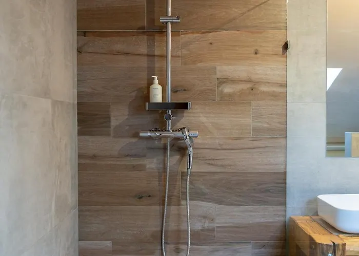 Apartmán Pelisky - Cozy Mountain Den With Large Bathroom