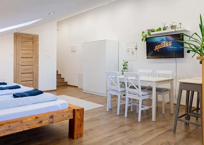 Apartmán Pelisky - Cozy Mountain Den With Large Bathroom